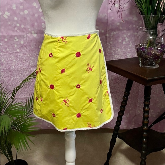 Lily Pulitzer reversible wrap around skirt - Picture 2 of 14
